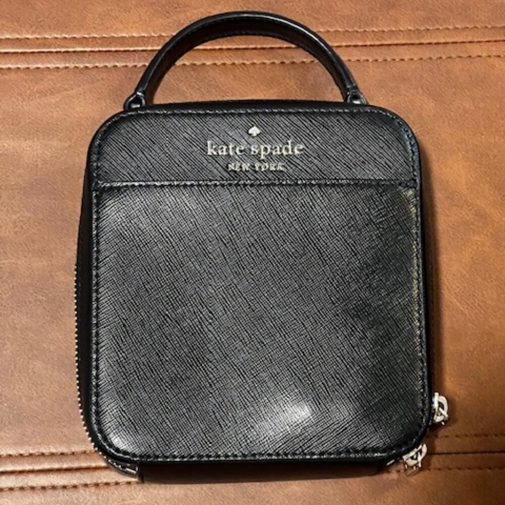 Kate Spade Daisy Vanity Crossbody